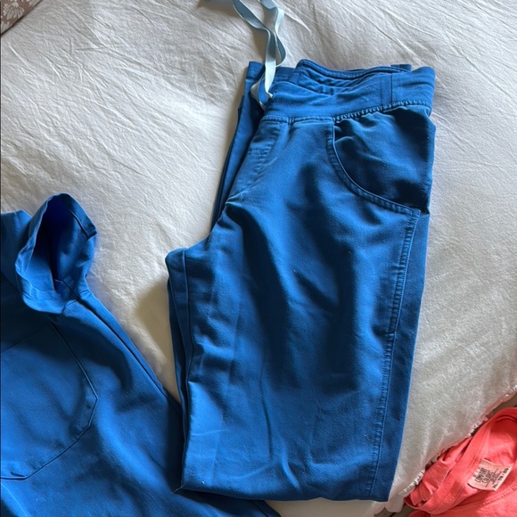 Blue Scrub Set - Picture 3 of 3